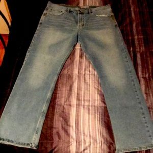Wrangler stonewashed slim straight 38X 32